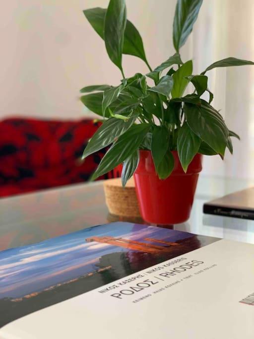Luxury Cozy Appartment In The City Center Rhodes City Екстериор снимка