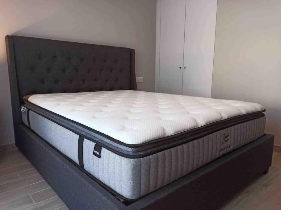 Luxury Cozy Appartment In The City Center Rhodes City Екстериор снимка